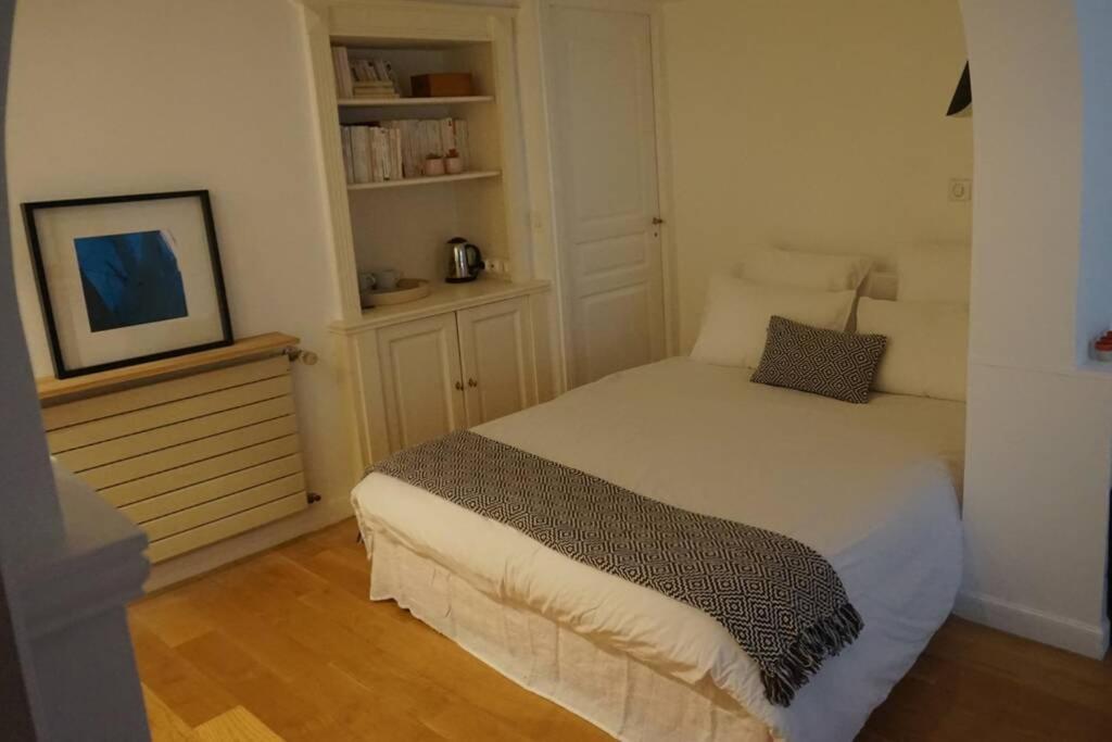 Le Calme A 2 Pas De Paris Apartment Levallois-Perret Exterior photo